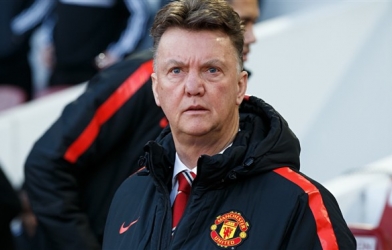 HLV Van Gaal tiếp tục ‘gây hấn’ với truyền thông